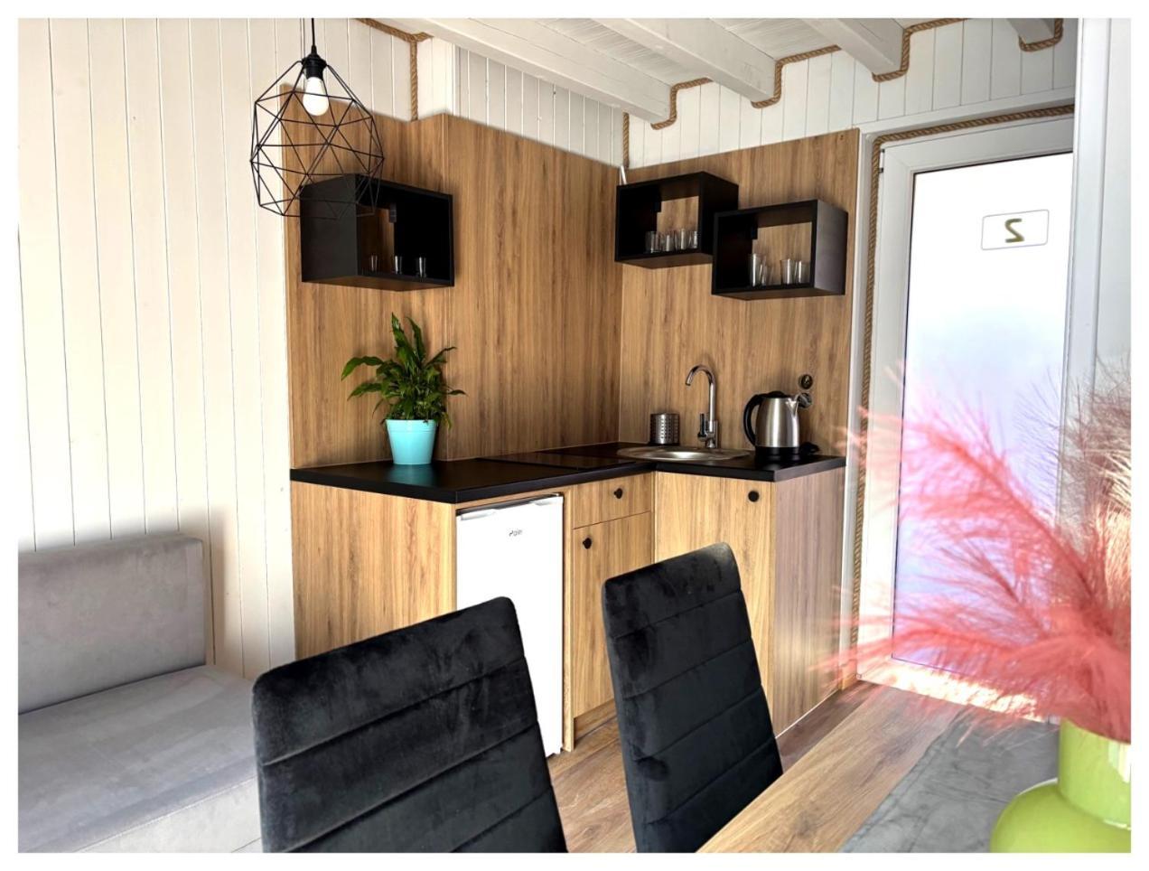 Resort Eden - Domki, Pokoje, Apartamenty Jastrzębia Góra Exterior foto